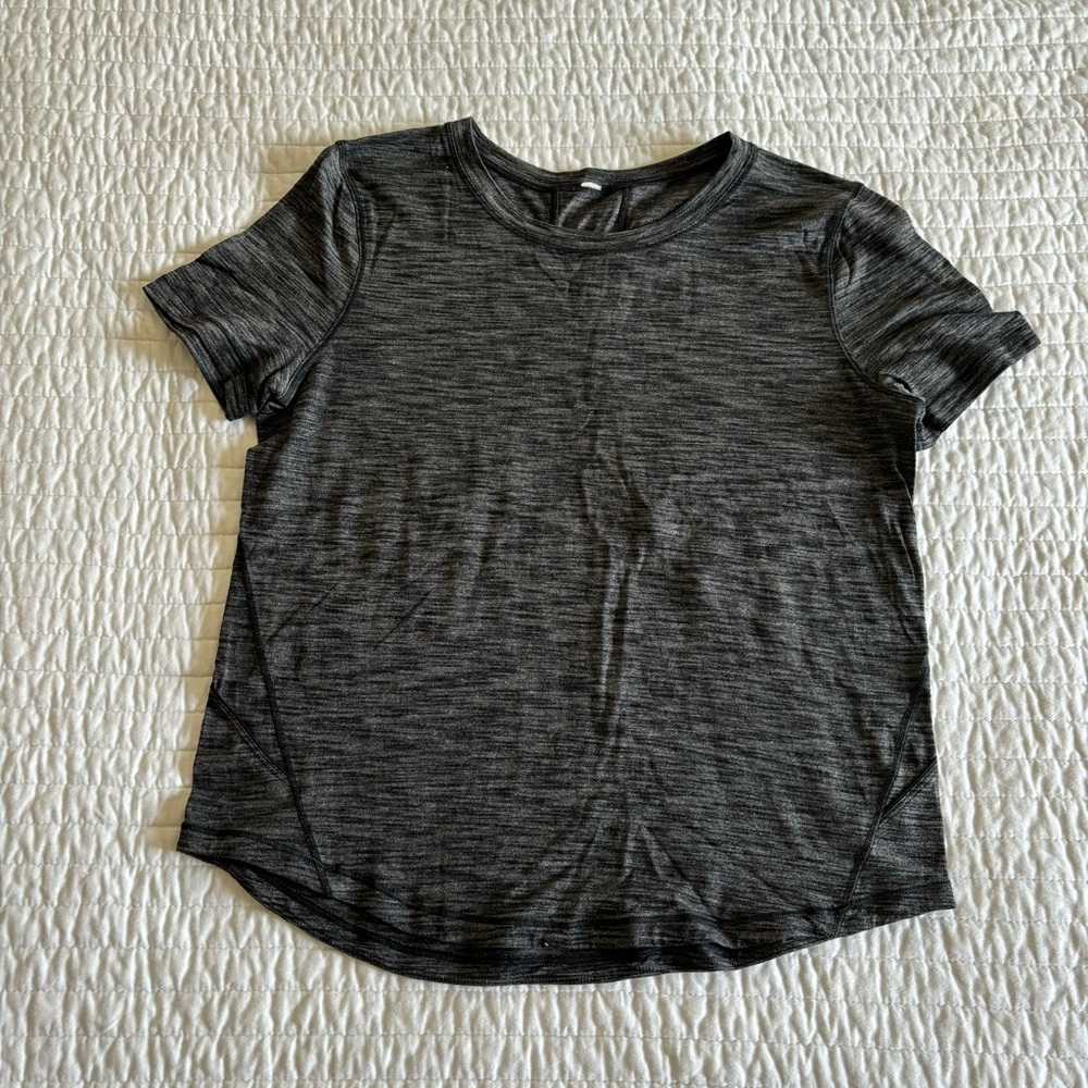 🍋LULULEMON T-SHIRT🍋